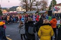 PRAZNIČNA TRŽNICA V DIVAČI in PRIHOD DEDKA MRAZA 17